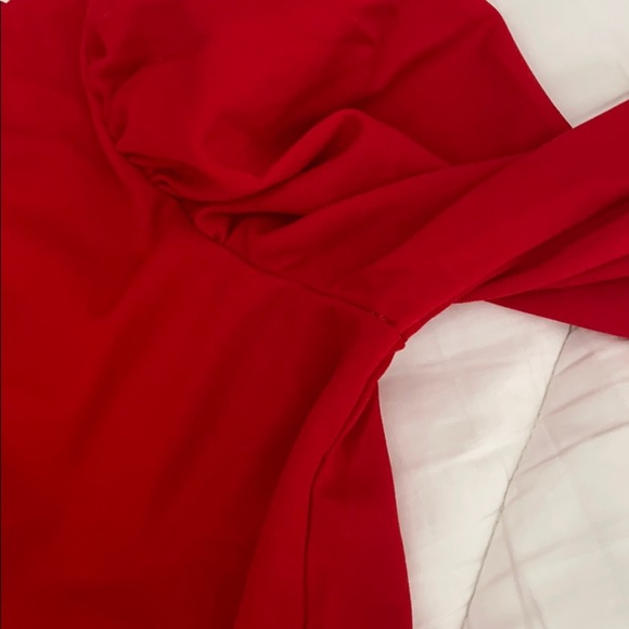 SHEIN puff sleeve thin sweater with gold hardware - Picture 6 of 6